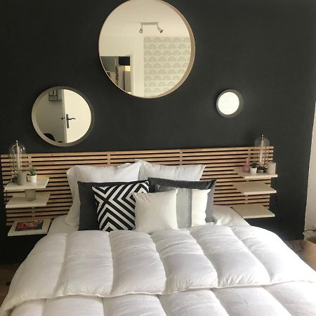 Hullman Suite Apartment 4 People Between La Defense And Paris อานีแย-ซูร์-แซน ภายนอก รูปภาพ
